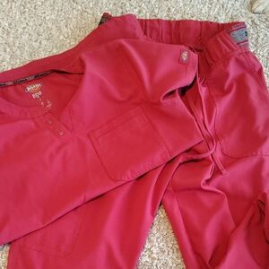 Dickies Maroon Scrub Set